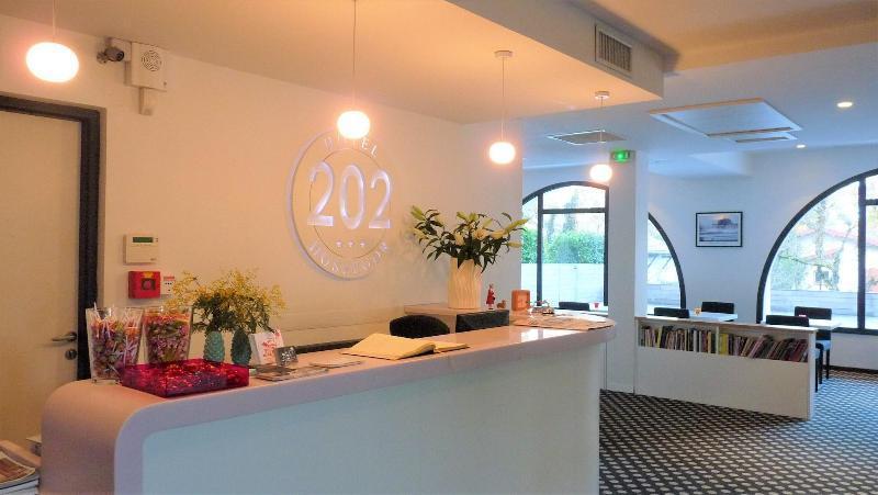 Hotel 202 Сорт-Осгор Екстериор снимка