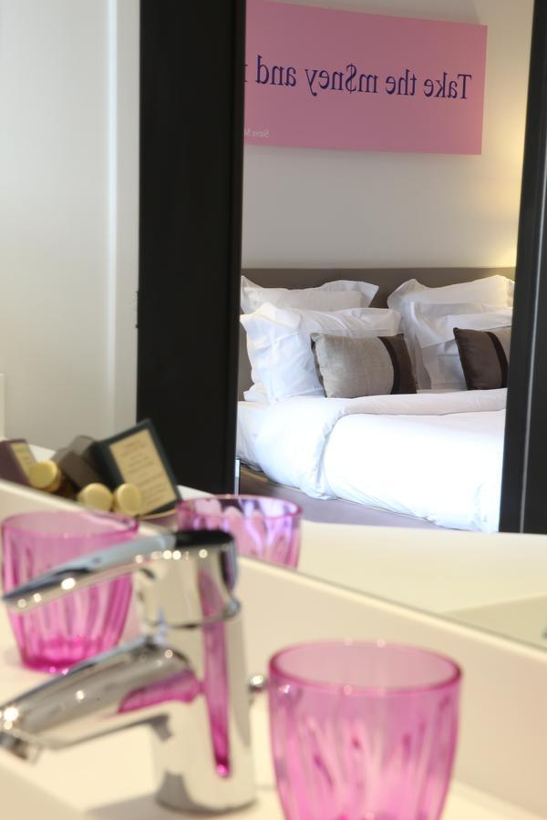 Hotel 202 Сорт-Осгор Екстериор снимка